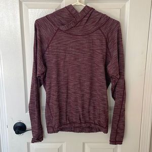 Baggy Lululemon pull over